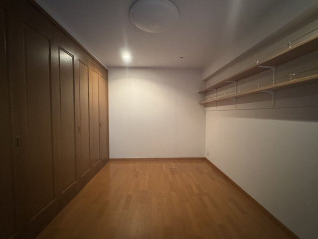 パレロワイヤル南青山の内装|折戸を使用して2DKに間取り変更できます