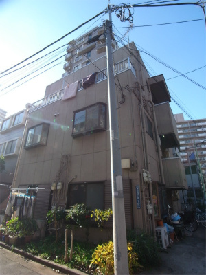 パークハイムの外観|落ち着いた雰囲気の外観です