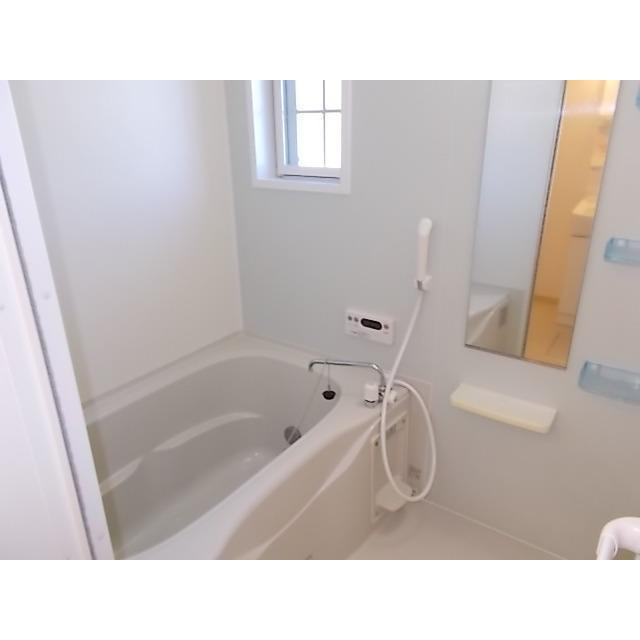 サン　ソレーユの浴室
