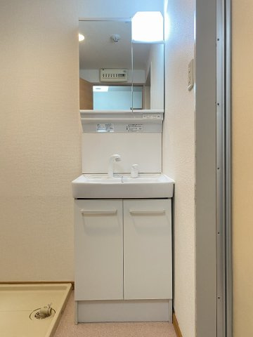 K'sハウス（カズハウス）の独立洗面台