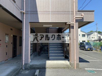 K'sハウス（カズハウス）のエントランス