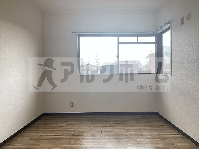 ラインプラザ本郷の洋室