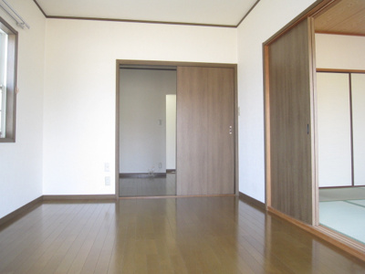 【洋室】 | クオリティ8004