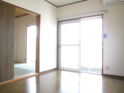 【洋室】 | クオリティ8004