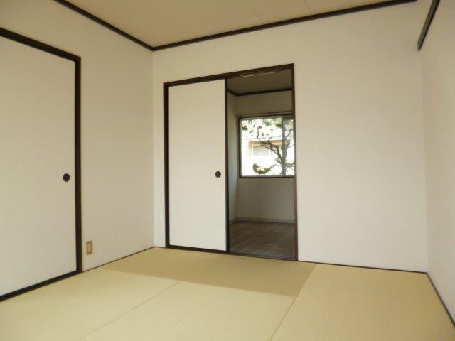 コーポじゅえいの内装|和室（モダン畳）