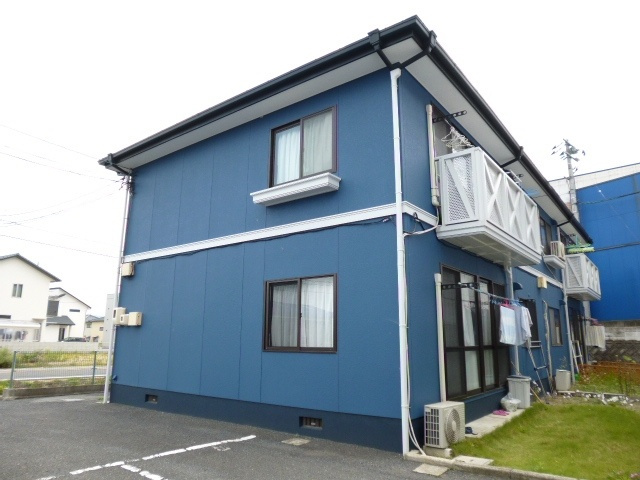 岡山市北区門前のアパートの外観