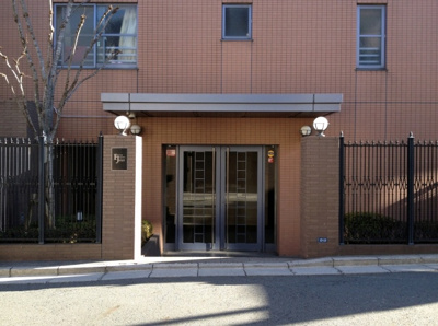 【エントランス】 | フェアロージュ神宮前