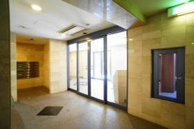 【エントランス】 | フェアロージュ神宮前