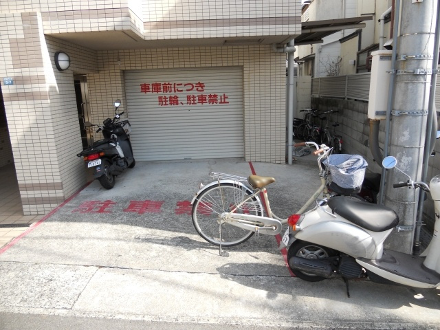 【外観】 | クラウンハウス