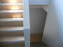  | サンハイツ倉石通