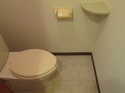  | サンパレスとよふく