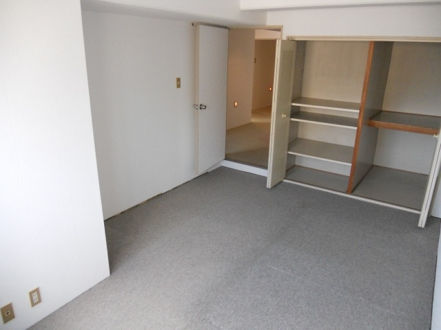 【収納】 | ネオアージュ神戸元町