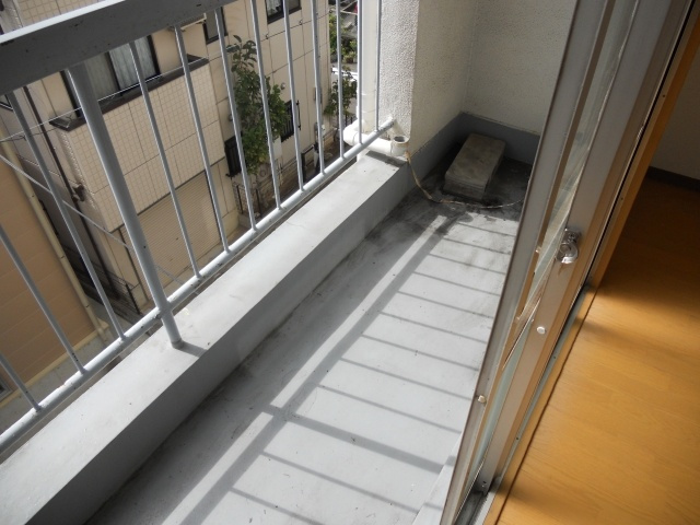  | ベースワン