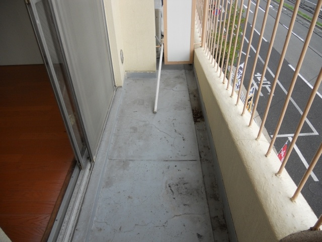 【バルコニー】 | ベルエアー六甲