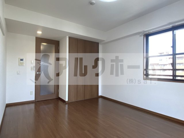 オレンジハウスエクセレント(ＥＸ)の居間・リビング