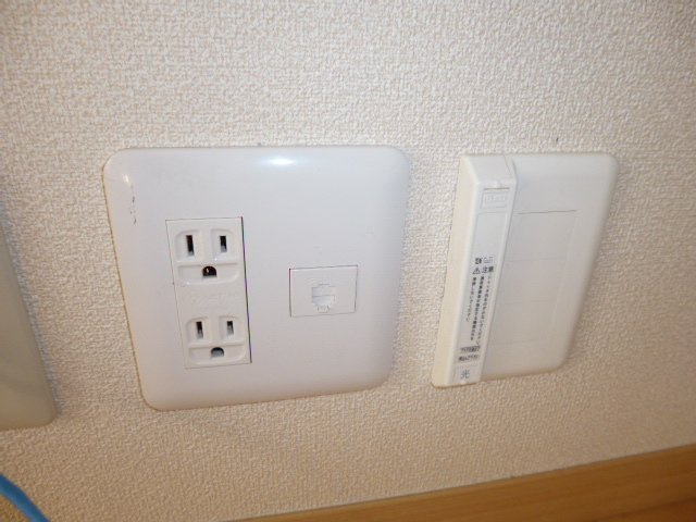 アンソレイエ中央の設備|電話モジュラー