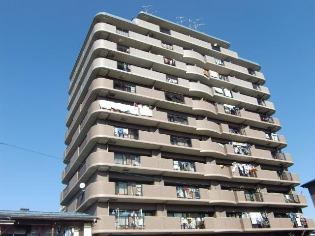 アドリーム川越の外観