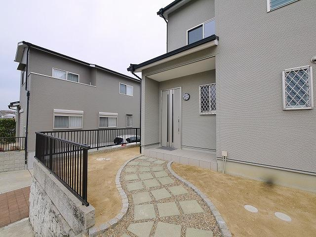 疋田町5丁目英和一戸建（7）のエントランス