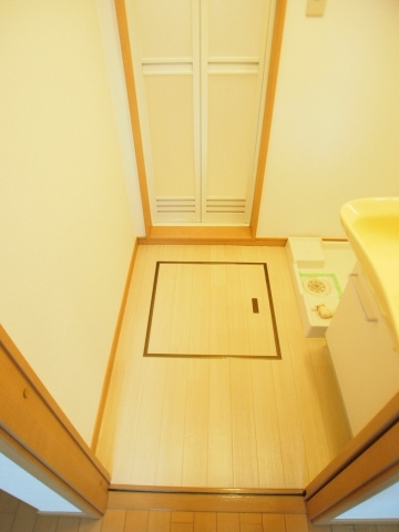 ユイマール末広の洗面所