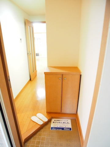 ユイマール末広の玄関