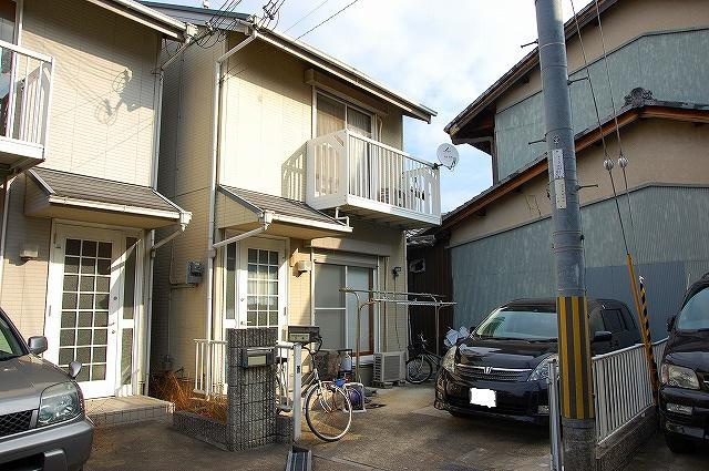 三原邸の外観