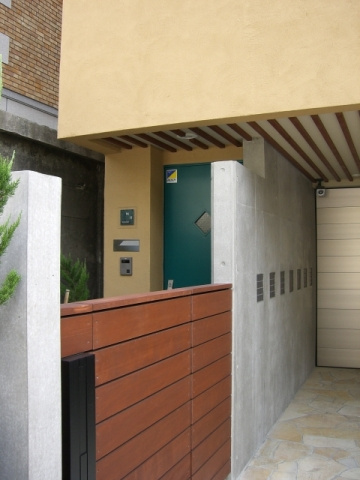 文京区湯島４丁目の賃貸マンションの外観