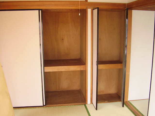 ハイツ北原Ⅱ号館の収納