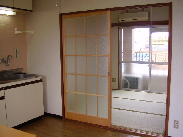 ハイツ北原Ⅱ号館のキッチン