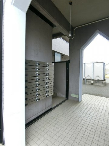 マンションK2のエントランス