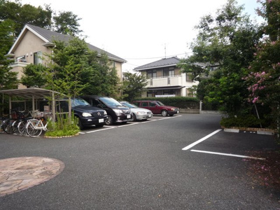 【駐車場】 | デザインコート宮前(久我山賃貸一戸建て) | デザインコート宮前(久我山賃貸一戸建て) 