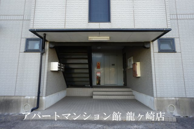 【エントランス】 | ハイツメルベーユ