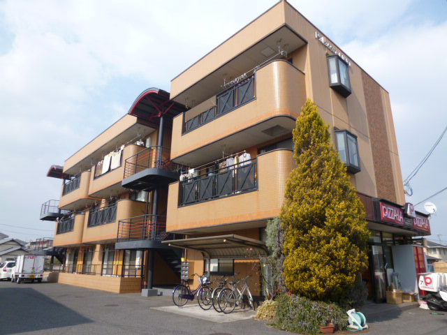 倉敷市西中新田の賃貸マンションの外観