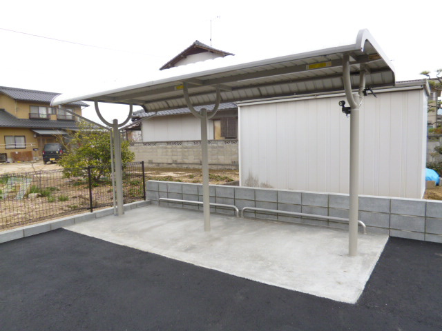 倉敷市真備町川辺のアパートのその他共用部分|自転車置き場