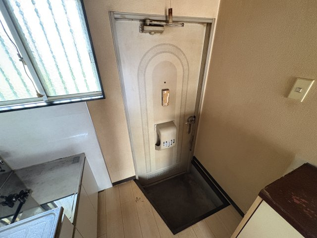 ドルフ石井Ａ棟の玄関