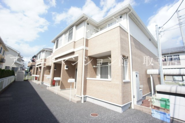 アイビーハイツの外観