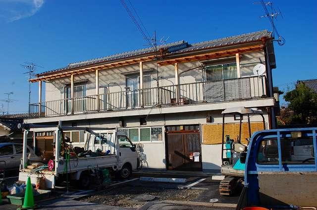 松本貸家の外観