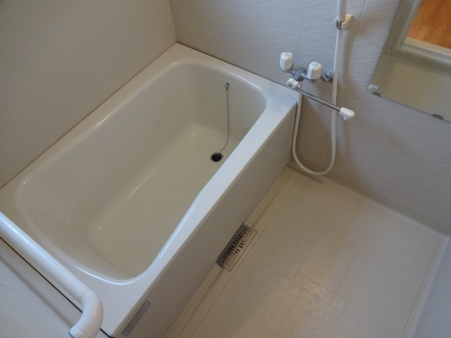 メゾンボヌールの浴室
