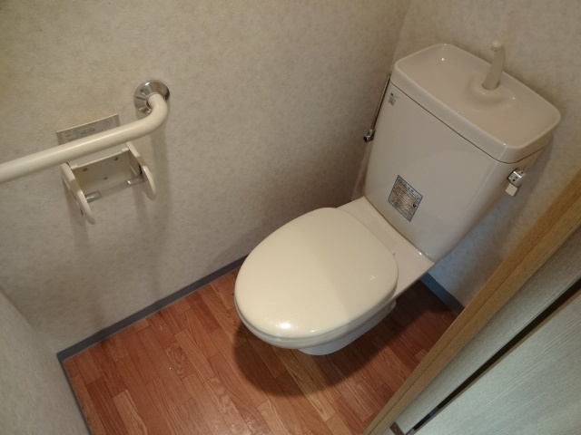 メゾンボヌールのトイレ