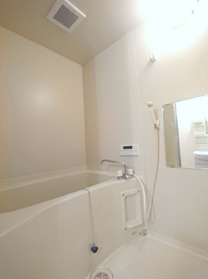 【浴室】 | クレール琴山　E棟