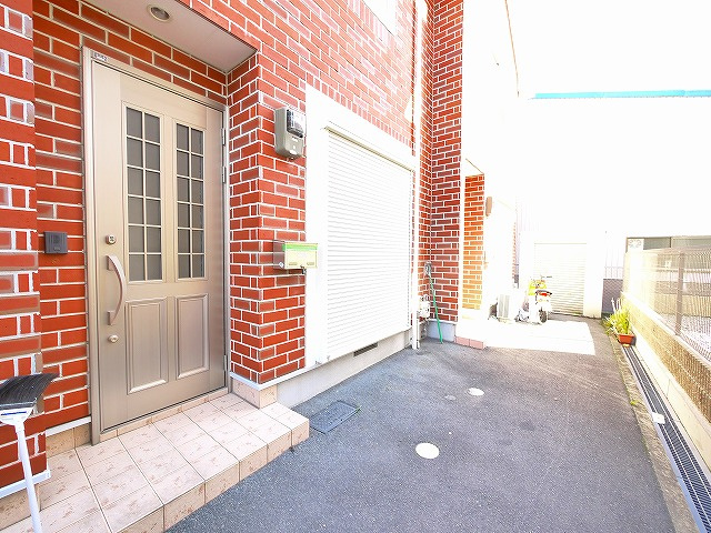 メゾネットYutakaのその他共用部分|キレイな共有スペース。