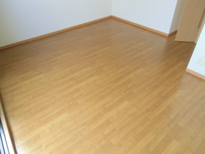 【洋室】 | イーストファーム