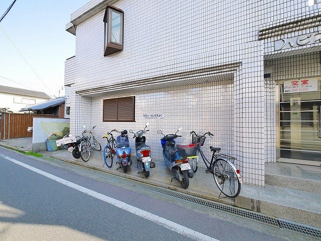 ハピネスハウス郡山Ⅰのその他共用部分|駐輪スペースもあります