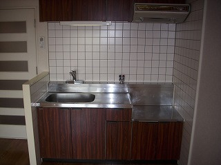 【キッチン】 | ヴェルテ岸和田