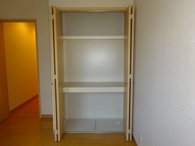 フェアリープレイスの収納