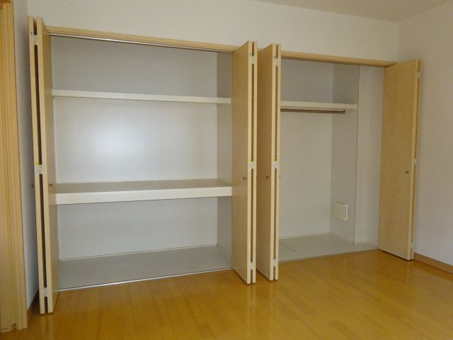 フェアリープレイスの収納