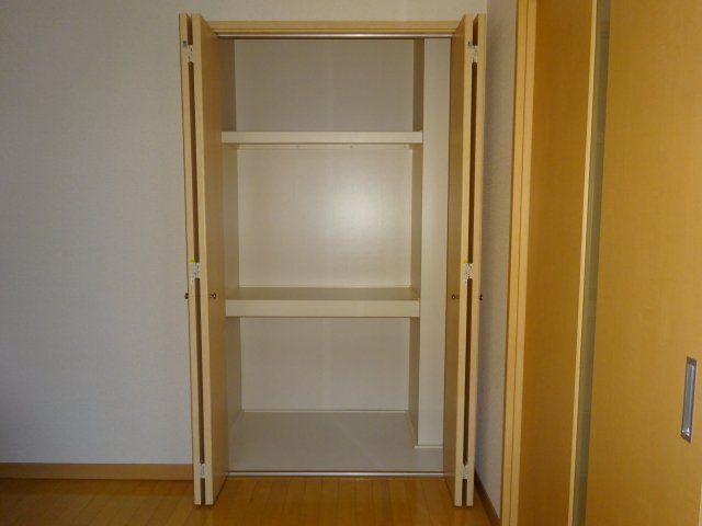 フェアリープレイスの収納