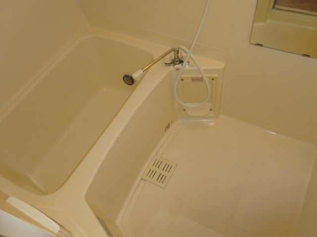 フェアリープレイスの浴室