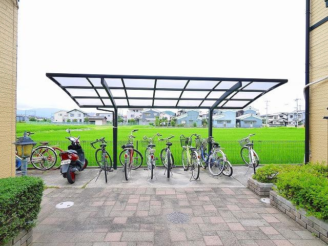 パセオブルージュのその他共用部分|自転車置き場です