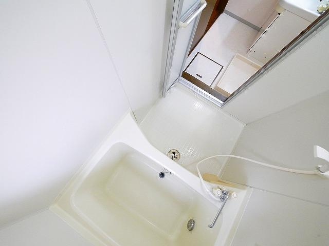 パセオブルージュの浴室|日々の疲れを癒すお風呂付です