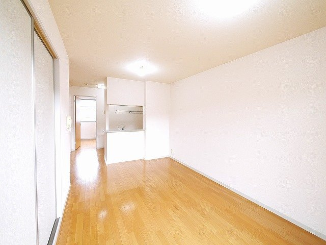 モン・ヴェールＢの居間・リビング|居間です